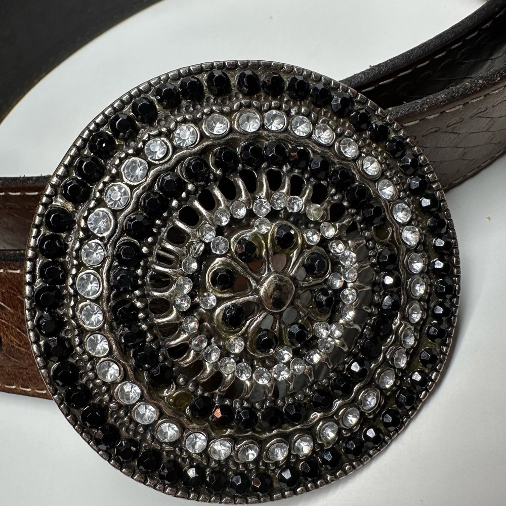 Western Belt Rhinestone Brass Medallion Leather Size L/XL 35"-40" Boho Festival - Picture 2 of 11